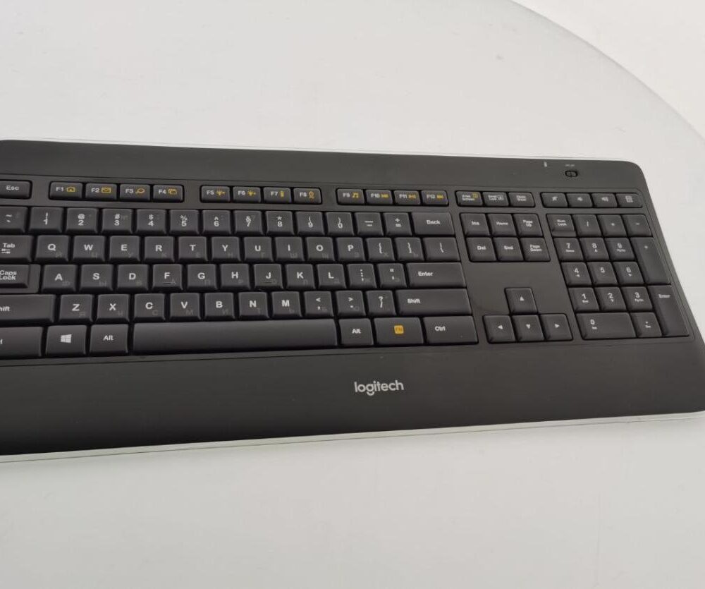 Клавиатура Logitech K800 Wireless Illuminated  920-002359 refurbished