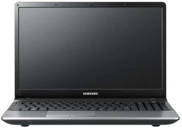 Ноутбук Samsung 300E (15.6"/i3-2350M/RAM DDR3 8GB/SSD 240GB)