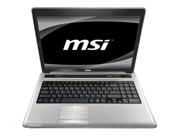 Ноутбук MSI CR640 (15.6"/i3-2330M 2.2GHz/RAM 8GB DD3/SSD 240GB)